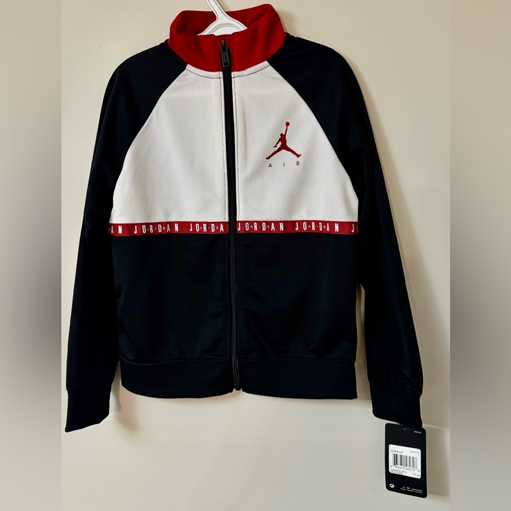 Jordan Boys' Track Jacket Size 5-7 years old